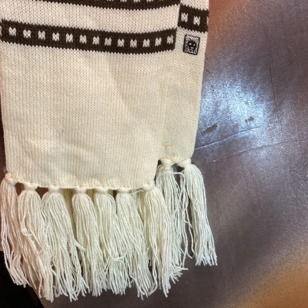 Vintage 80’s‎ NWT Anne Klein by Aris 95” scarf and beanie hat. Cute!! 410